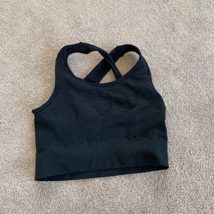Alphalete Vault Bra in Black